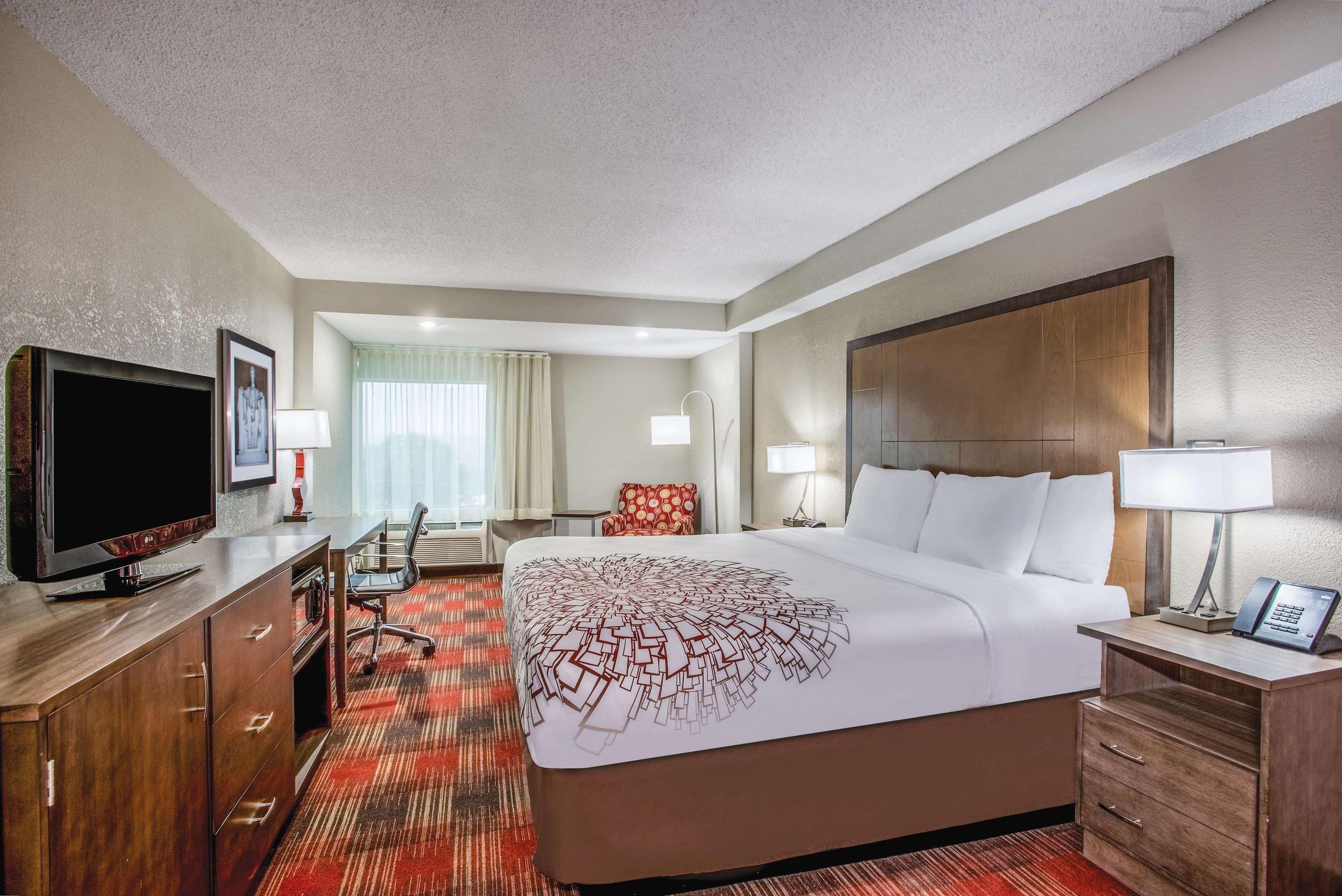 La Quinta Inn & Suites By Wyndham Dc Metro Capital Beltway Capitol Heights Eksteriør bilde