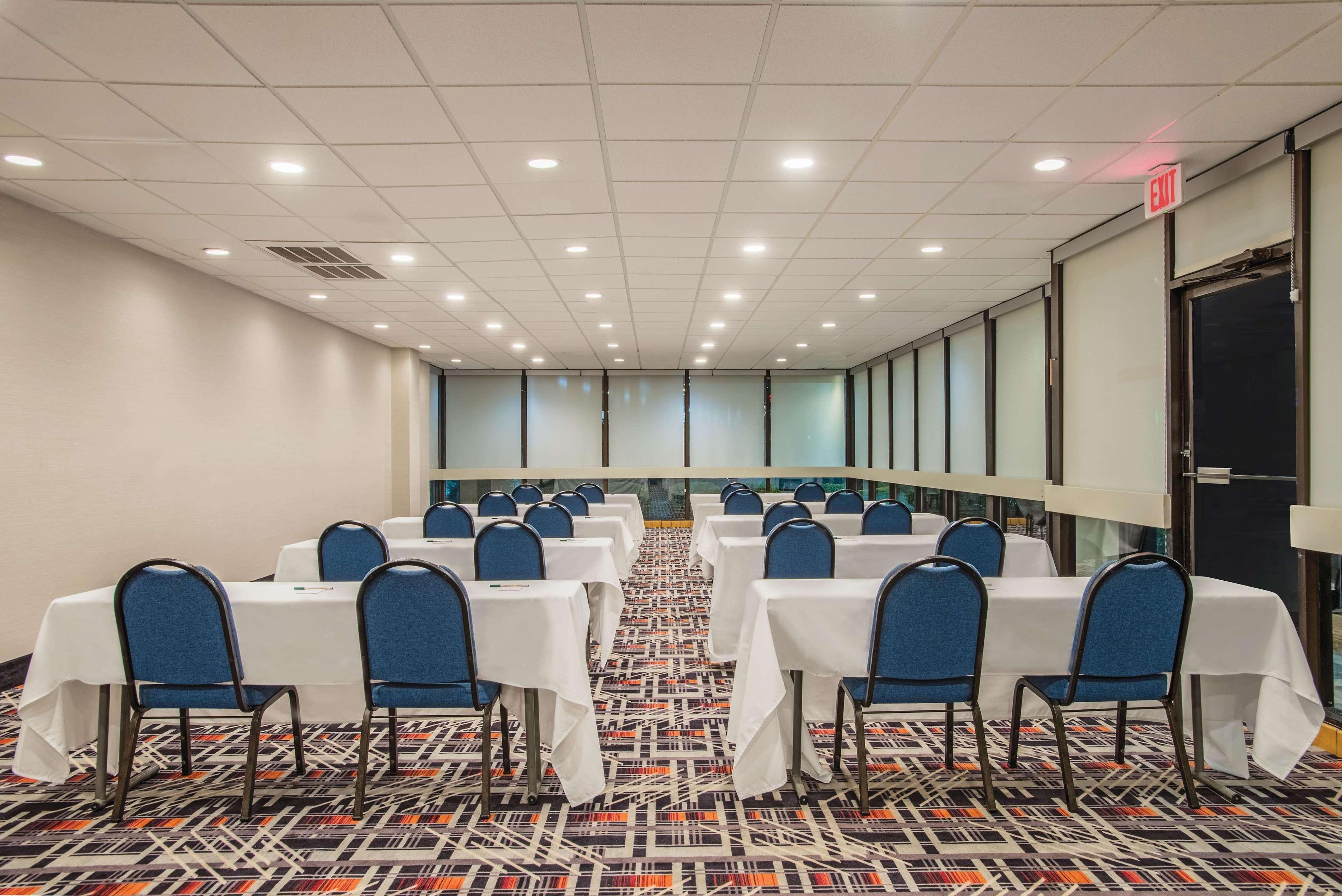 La Quinta Inn & Suites By Wyndham Dc Metro Capital Beltway Capitol Heights Eksteriør bilde